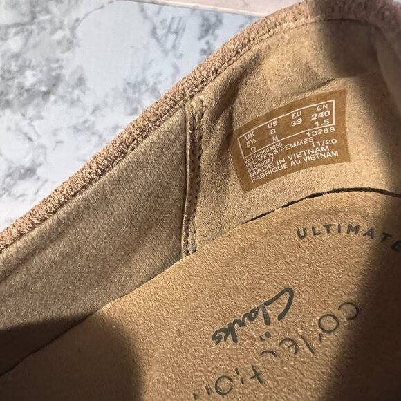 Womens Clarks Slip On Size 8 Leather/Canvas Upper Striped Serena Paige Tan/White - Picture 7 of 8